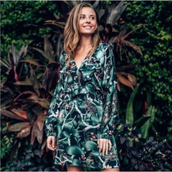 Johanna Ortiz x H&M Green Floral Tropical Flounce Smocked Dress Size L NWOT‎ - Picture 1 of 7